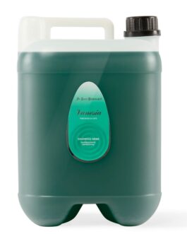 Sampon racoritor pe baza de plante Iv San Bernard Herb, pentru pisici si caini, 10l